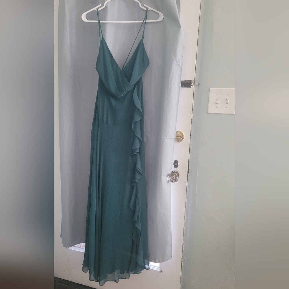 ASTR The Label Elegant Teal Flowy Gown